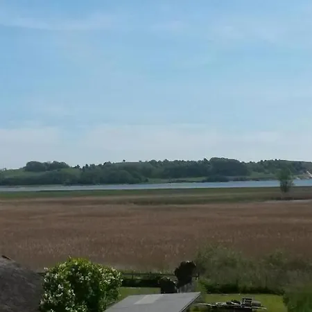 Ferienwohnung Moenchgut Boddenblick 1 公寓 *